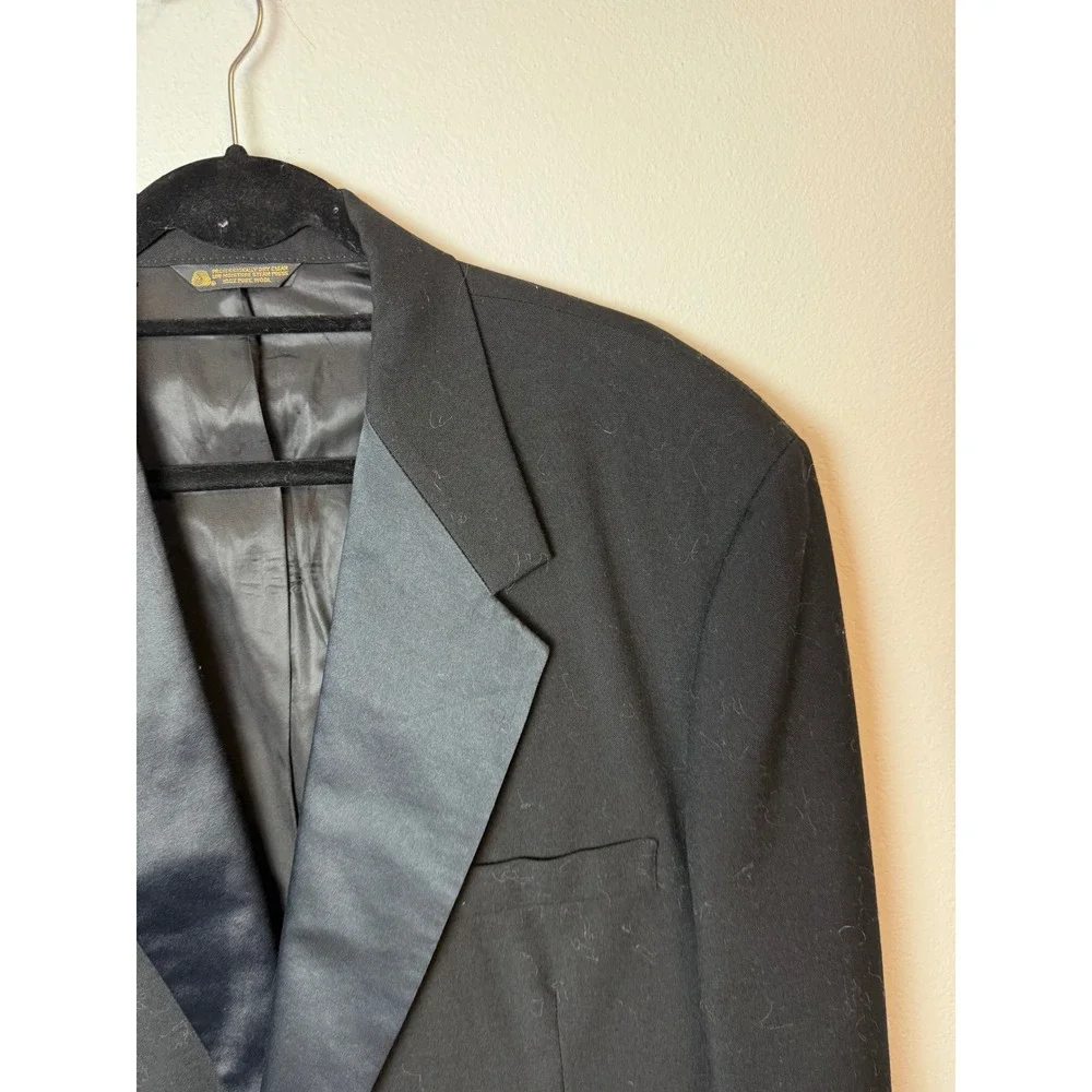 Linett Ltd Nordstrom Mens Black 100% Wool Tuxedo Jacket Satin Peak Lapel‎ USA